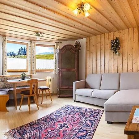 Mirabell Apartment *